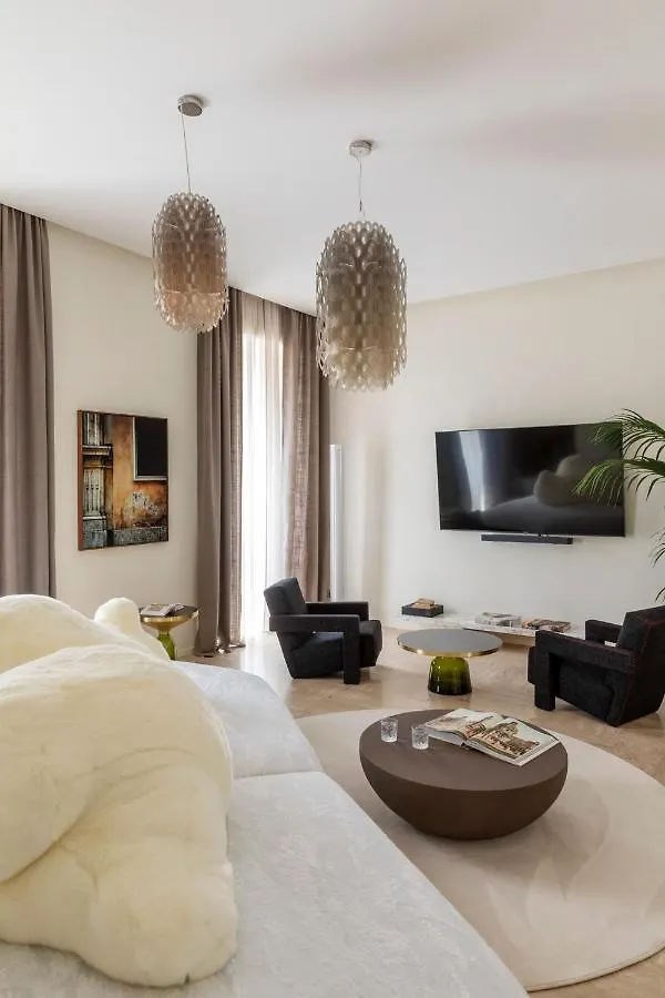 Le Case Di Andrea - Luxe Rome Apartment Italy