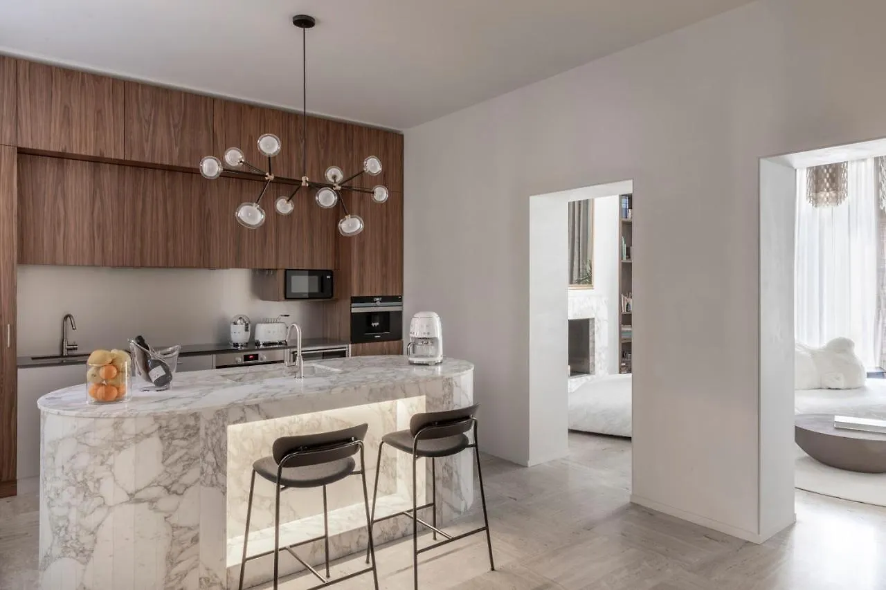 Le Case Di Andrea - Luxe Rome Apartment Italy
