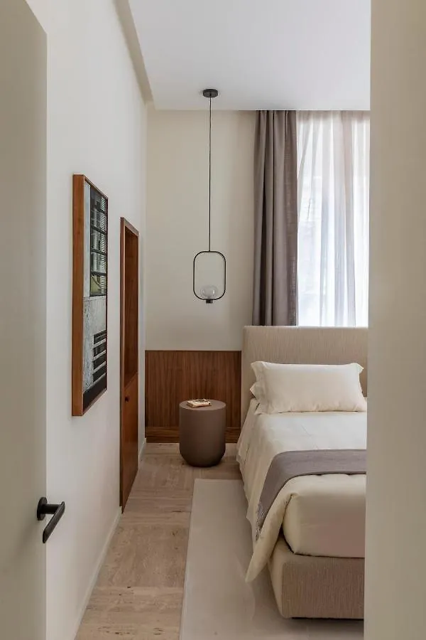 Le Case Di Andrea - Luxe Rome Apartment