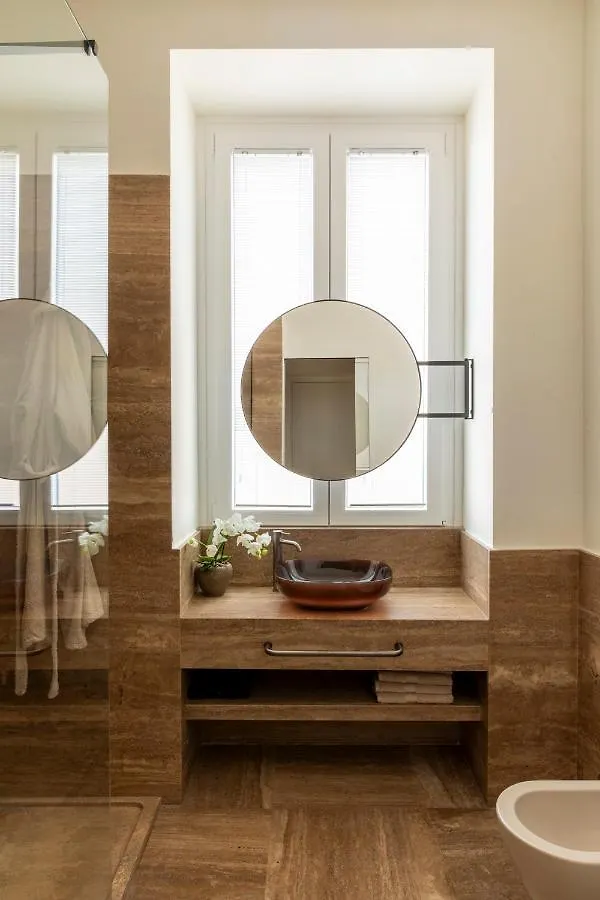 Le Case Di Andrea - Luxe Rome Apartment Italy
